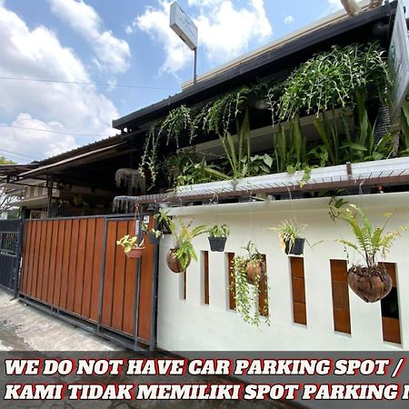 Coliving Jogja Sweet Home Kost Lengkap Di Jogjakarta Exterior foto