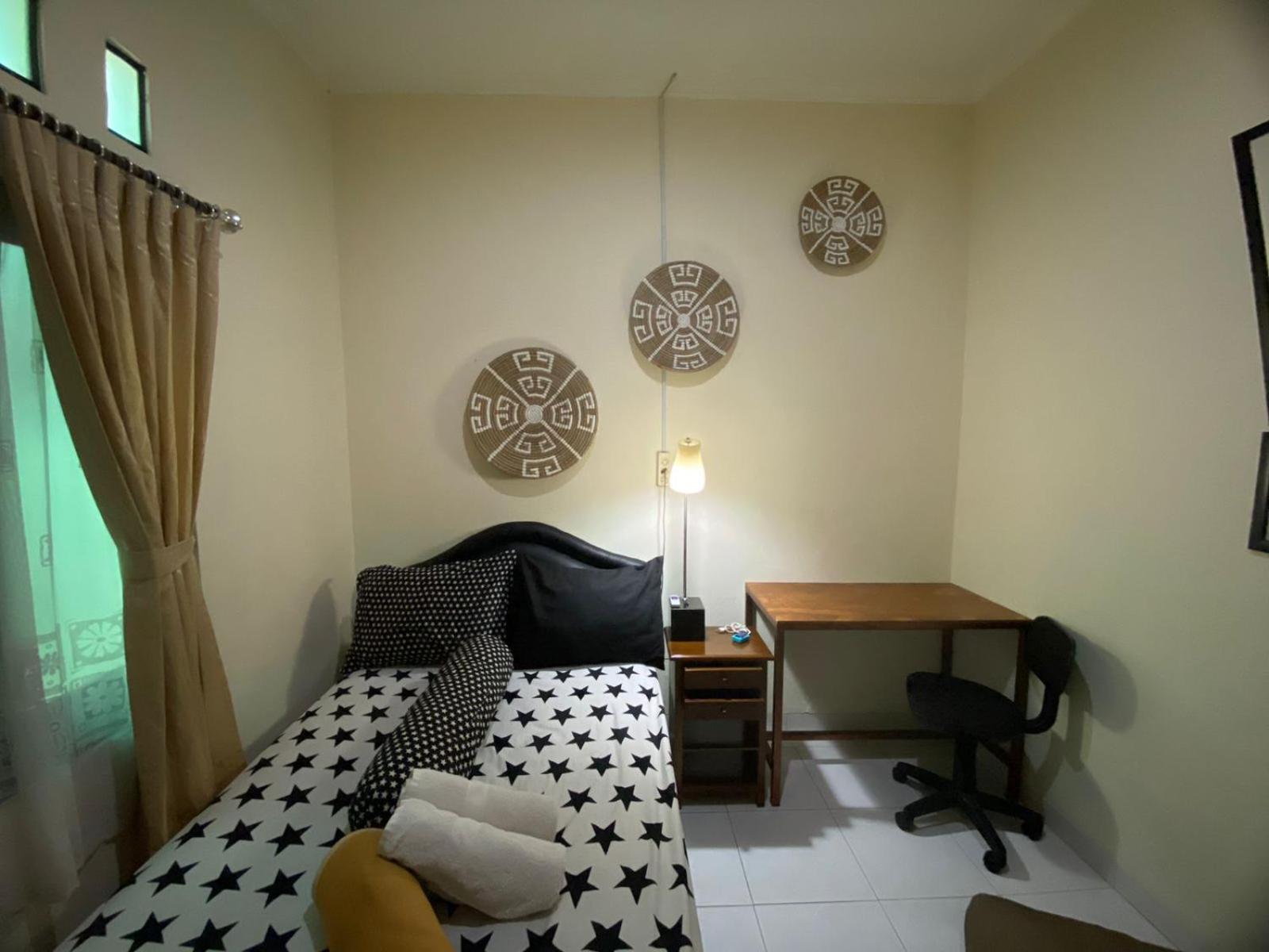 Coliving Jogja Sweet Home Kost Lengkap Di Jogjakarta Habitación foto