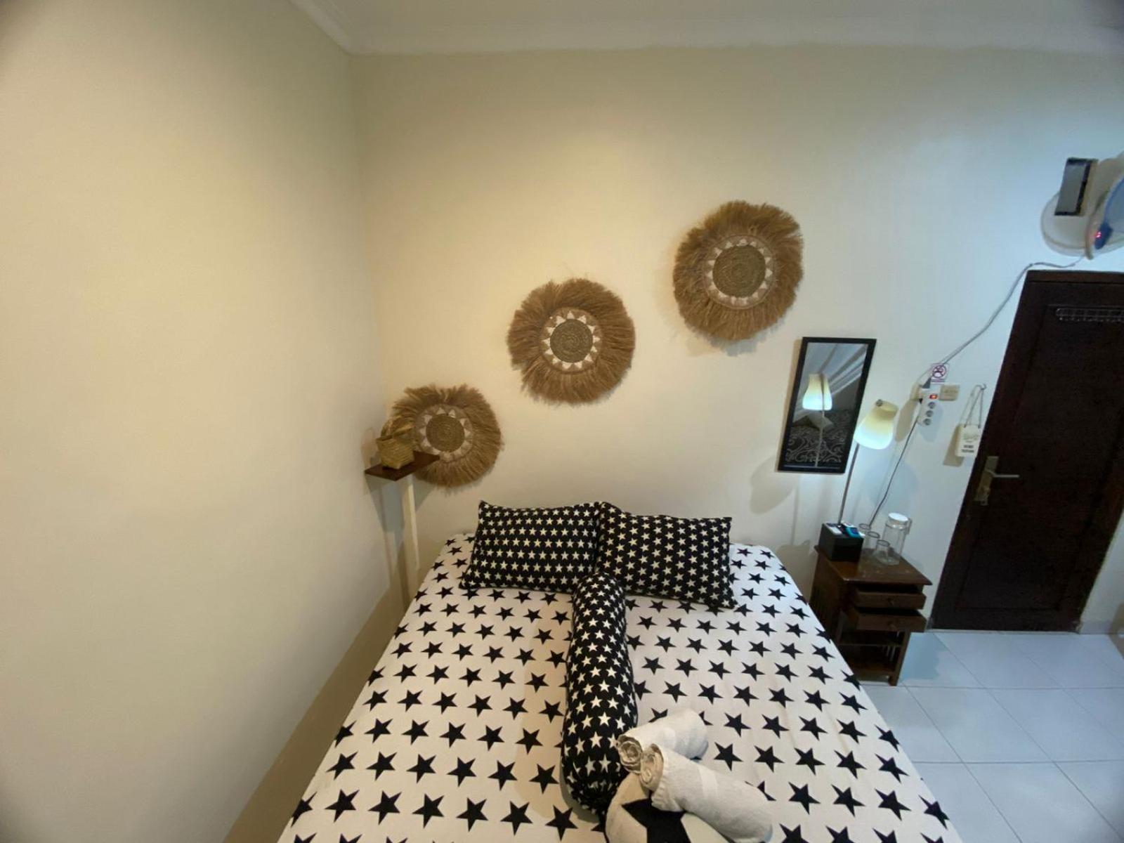 Coliving Jogja Sweet Home Kost Lengkap Di Jogjakarta Habitación foto